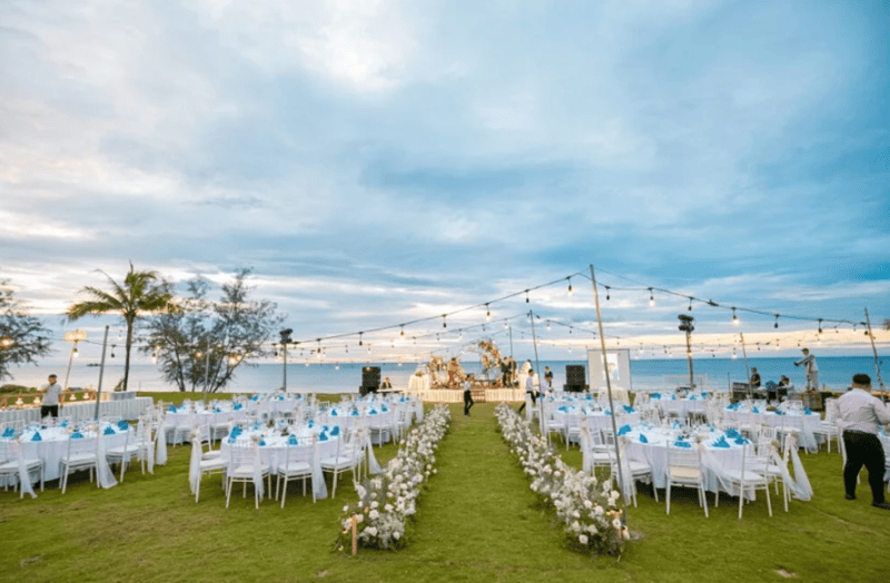 Hoi An wedding party 